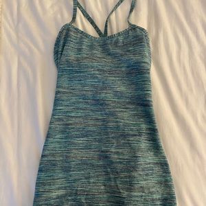Lululemon workout top